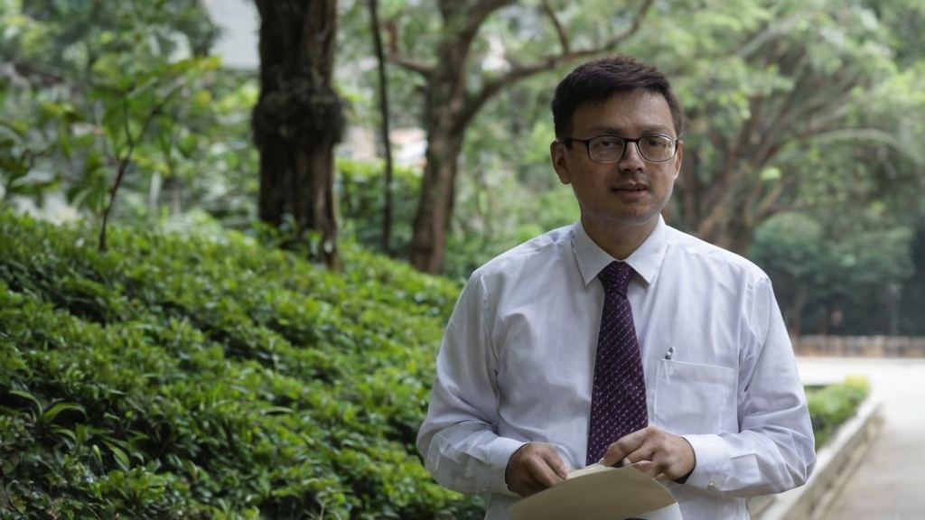 学艺先修德的娱乐圈新风尚引发热议明星公益行动频现反差