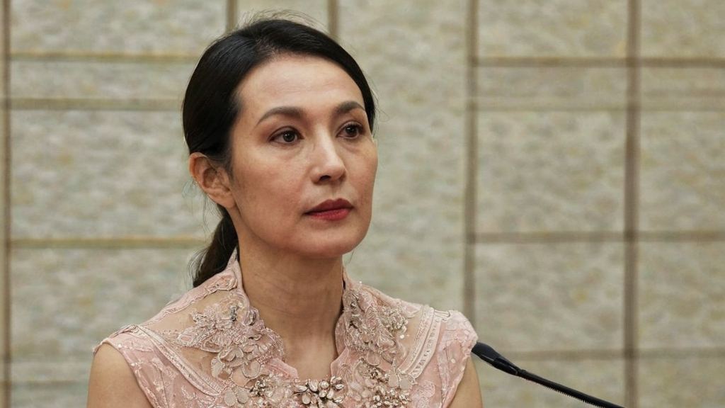 娱乐圈让我们感受到了明星的反差，网红夜行兽事件引发热议