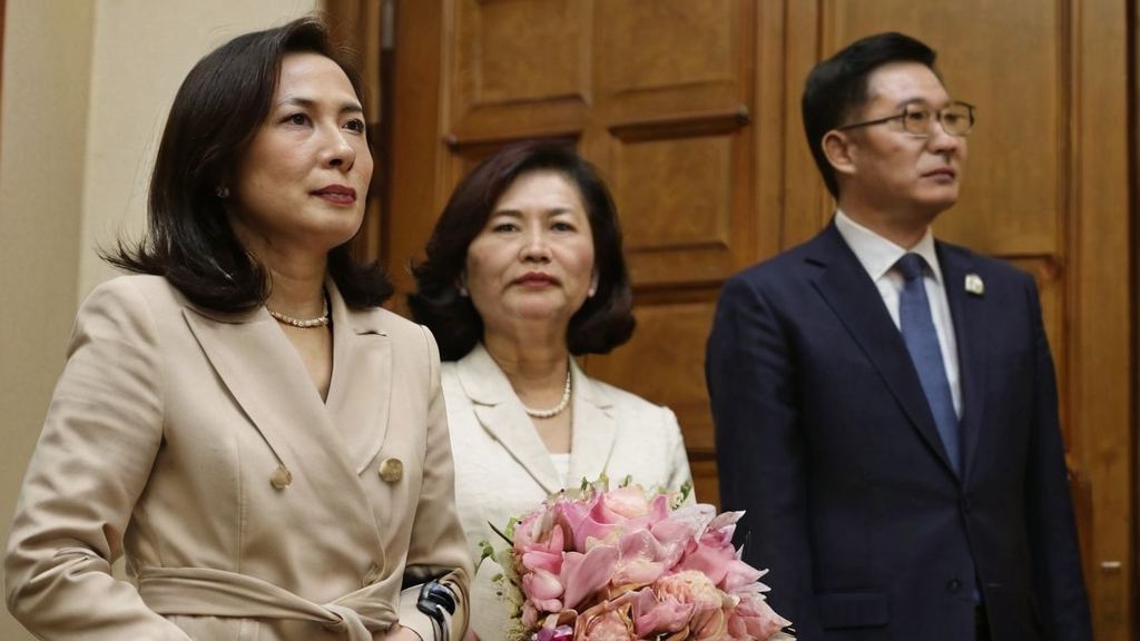 娱乐圈之我是粉丝的逆袭女王引发关注 网红平台爆料内幕曝光